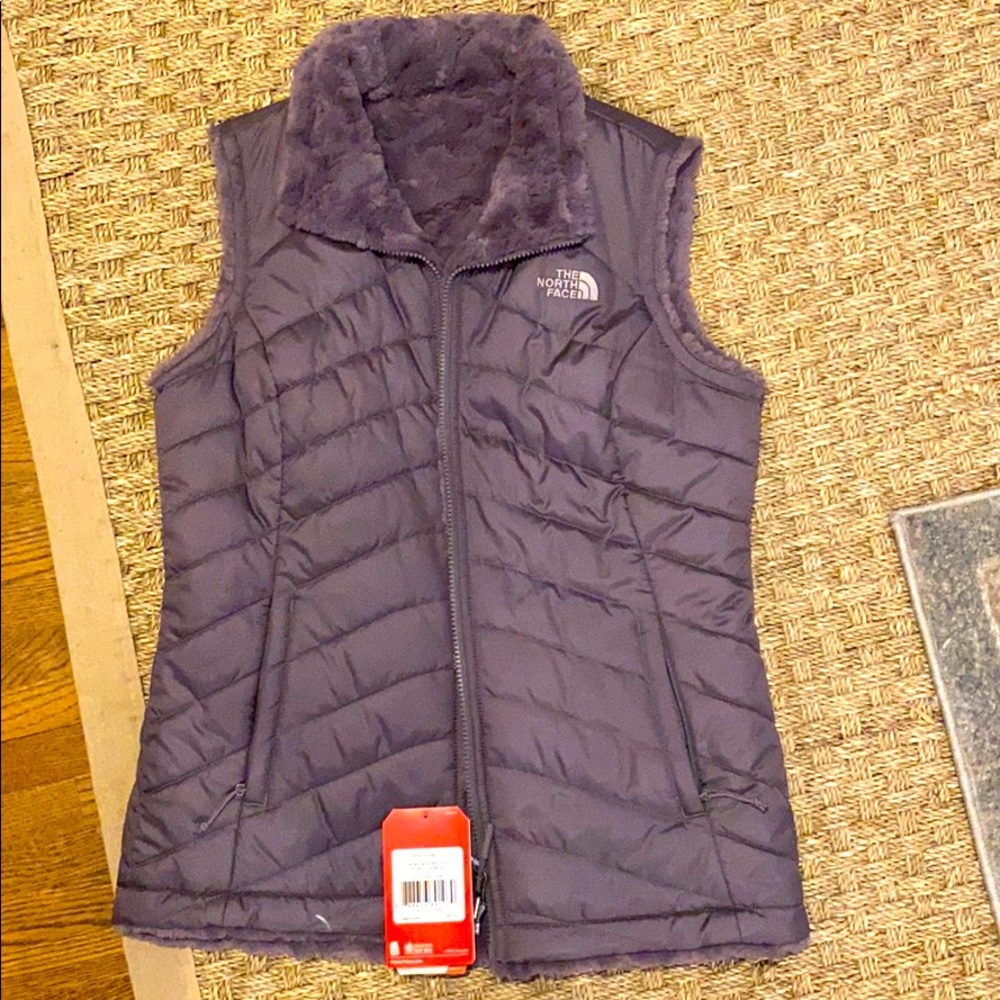 The north face reversible puffer/fur vest! NWT